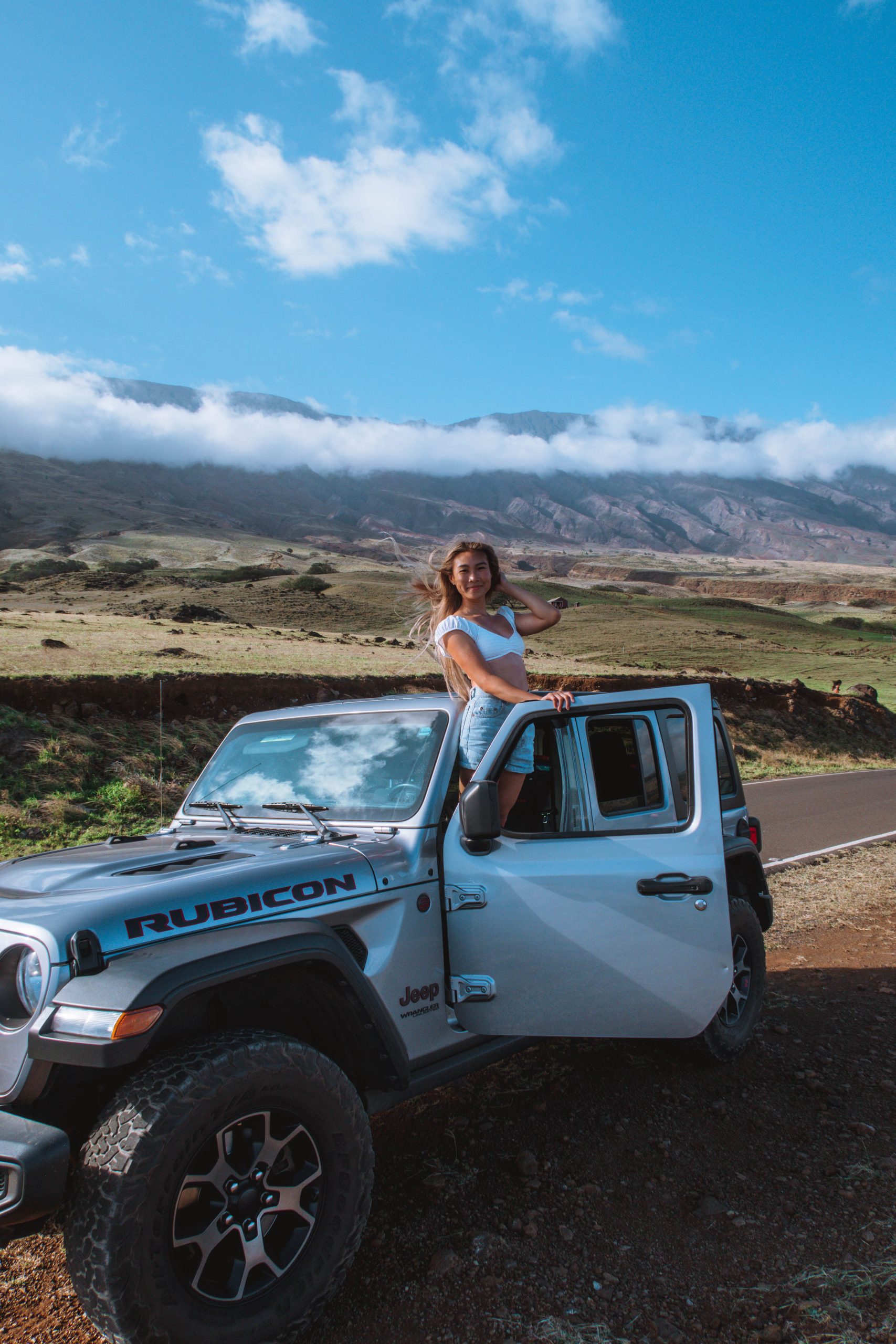 road trip in a jeep along the road to hana