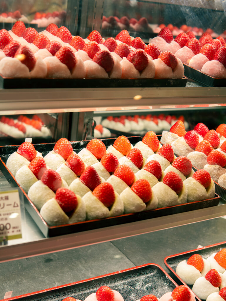 Shinshaibashi-Suji Strawberry Mania Strawberry Mochi Dessert